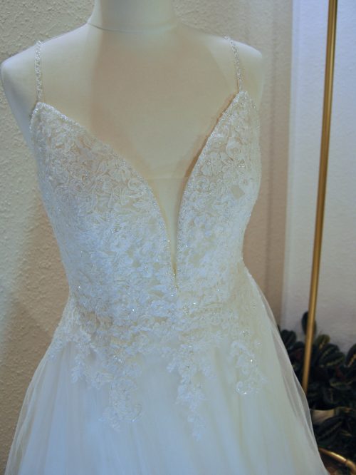 Ansicht Detail: Brautkleid von Luna Novias in Größe 40