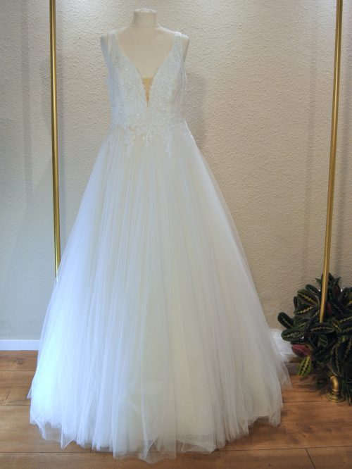 Ansicht vorne: Brautkleid von Luna Novias in Größe 42