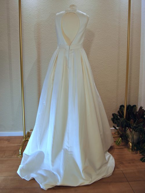 Ansicht hinten: Brautkleid von Rosa Clara in Größe 40