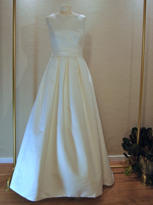 Ansicht vorne: Brautkleid von Rosa Clara in Größe 40