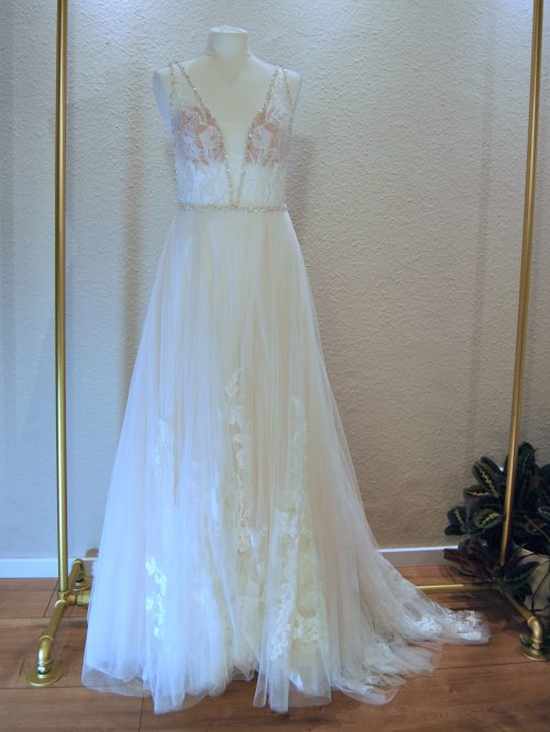 Ansicht vorne: Brautkleid von Watters Design in Größe 38